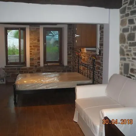 Ground Floor Stonehouse With Yard. Holiday home Tsagarada