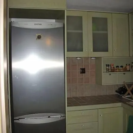 Ground Floor Stonehouse With Yard. Holiday home *